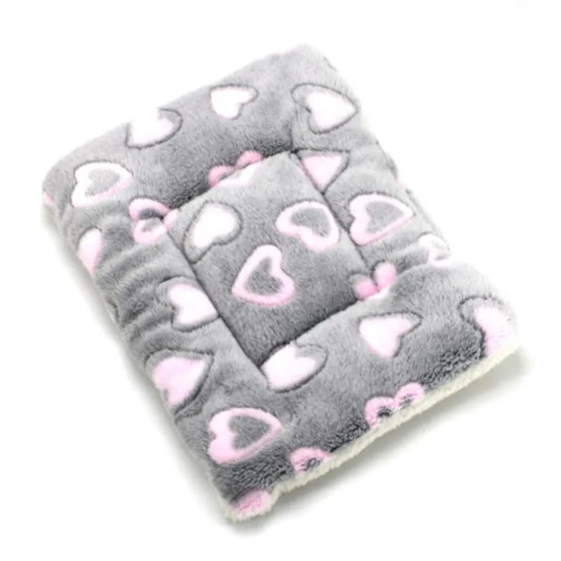 Soft Fleece Pet Bed Mat – Warm Blanket & Sleep Cushion for Cats, Kittens, and Small Dogs